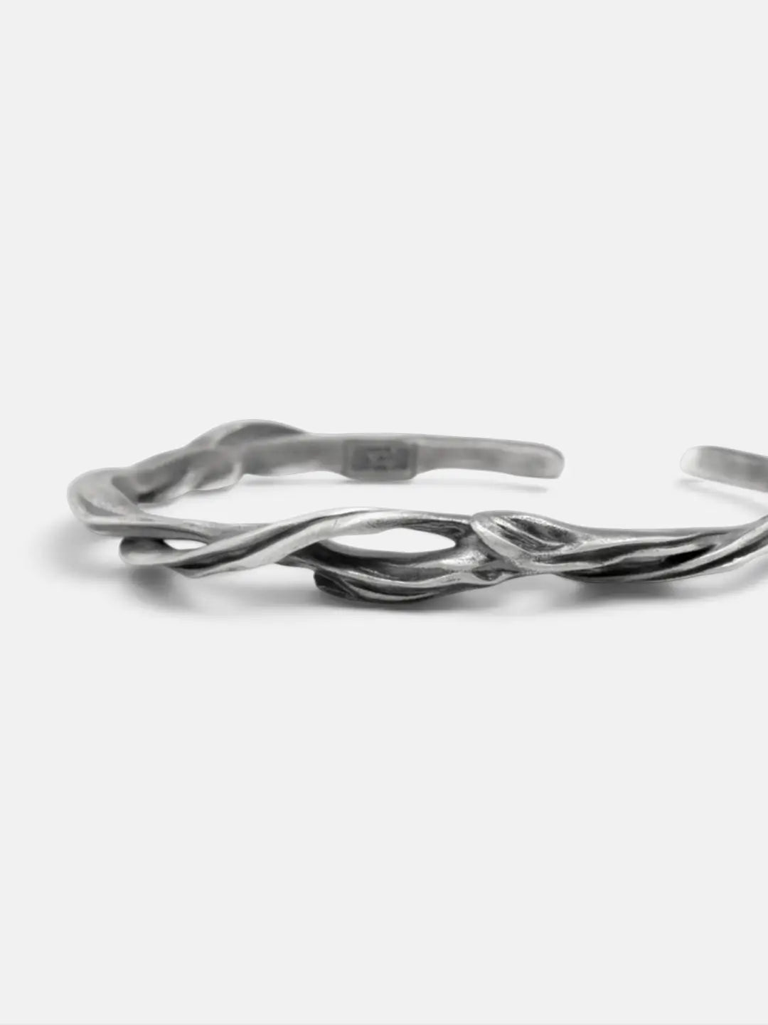 LEEWARD · Bangle