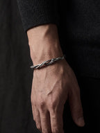 LEEWARD · Bangle