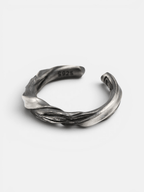 LEEWARD · Ring
