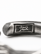 LEEWARD · Ring
