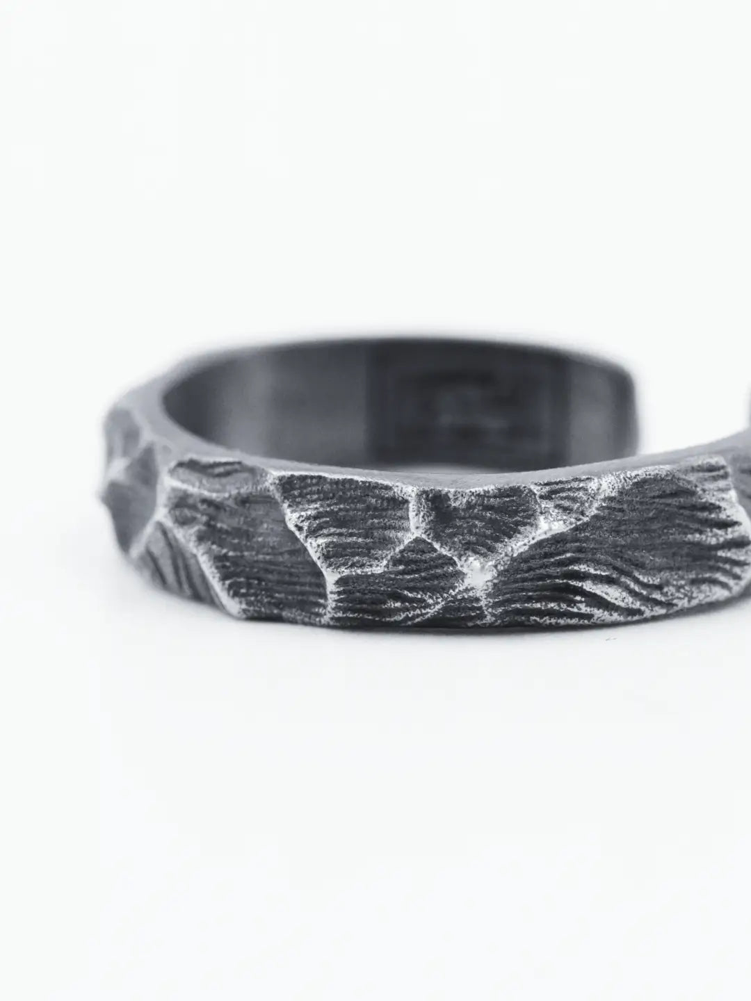 SWELL · Ring