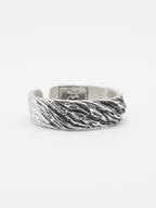CALVE · Ring