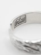CALVE · Ring