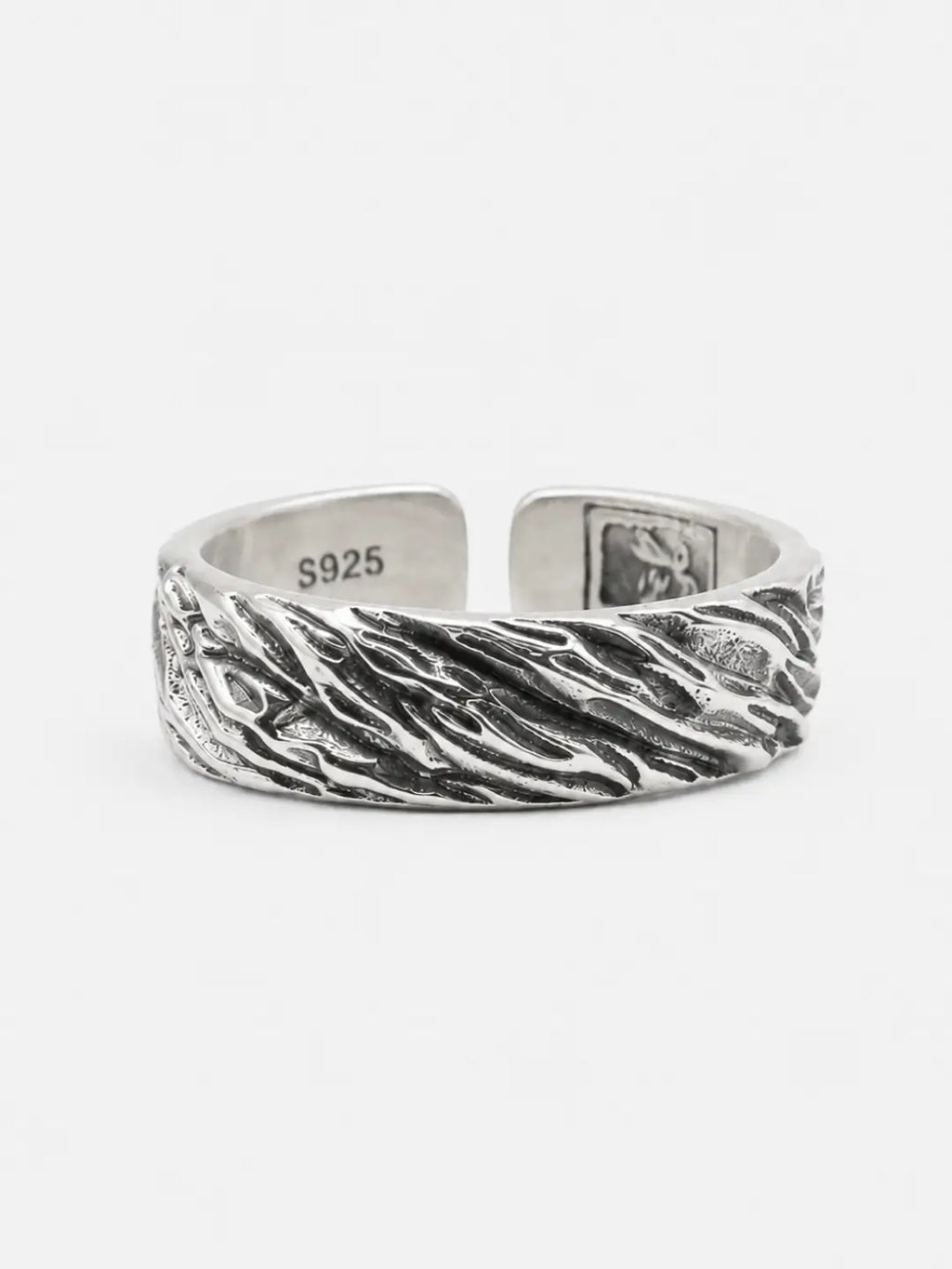 CALVE · Ring