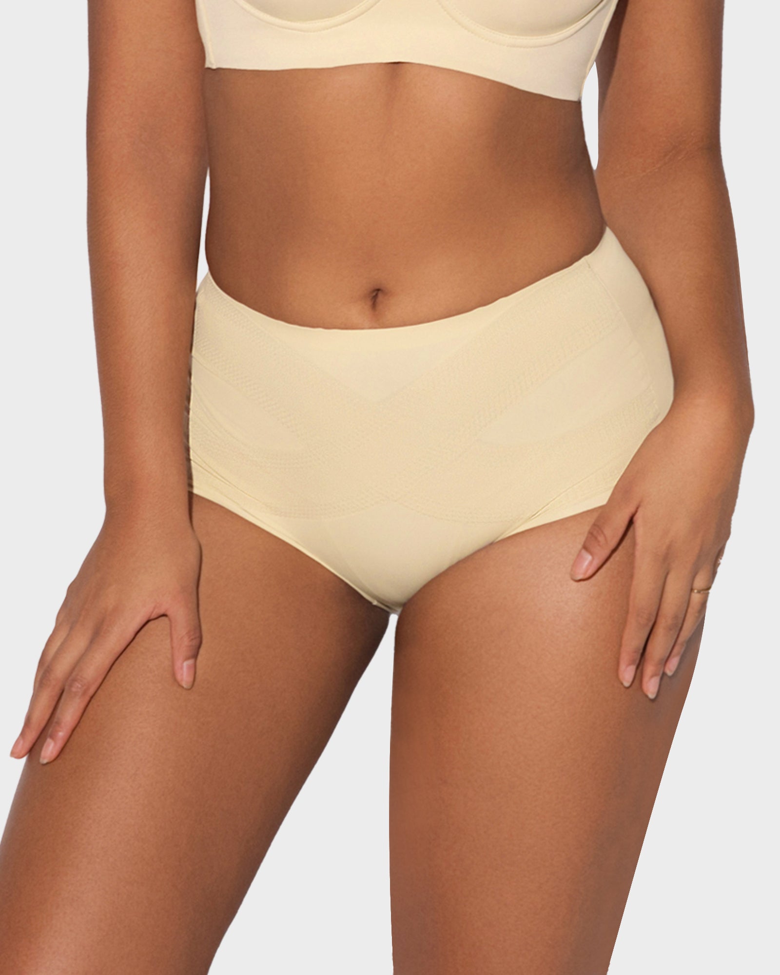 Seamless Tummy Control High-Waist Panties (5 Pack) Secondary image